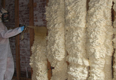 Types of Spray Foam in Brossard